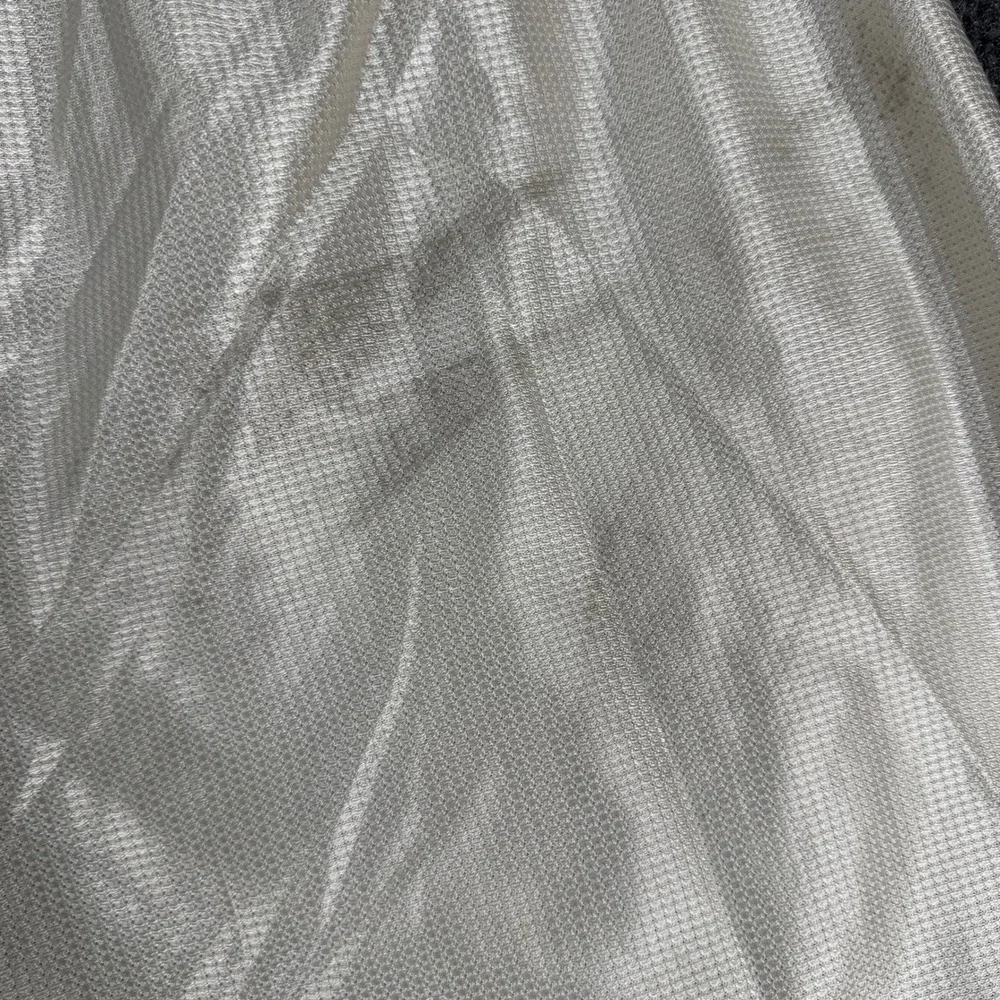 Nike Basketball Shorts Mens Size XL White Mesh Athletic Swoosh Stained Casual